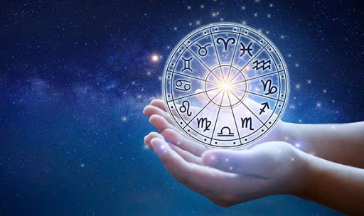 How to Save Your Marriage from Collapsing with the Help of Astrologer?